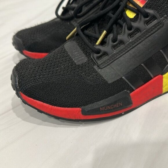 Adidas Kid NMD_R1 V2 Munich-United By Sneakers Shoes Size 6.5 - Picture 3 of 9